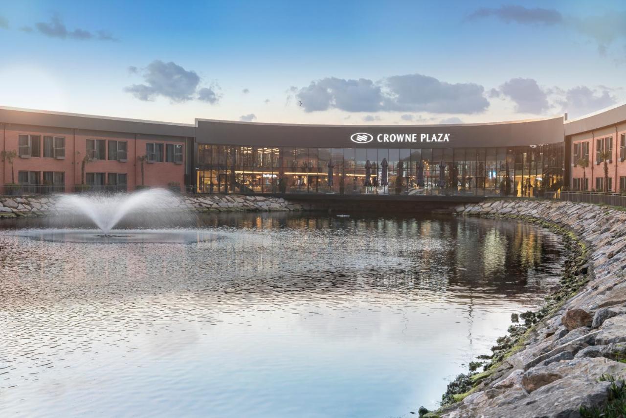 Отель Crowne Plaza - Istanbul Tuzla Viaport Marina By Ihg Экстерьер фото