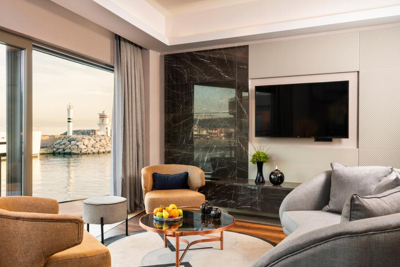 Отель Crowne Plaza - Istanbul Tuzla Viaport Marina By Ihg Экстерьер фото